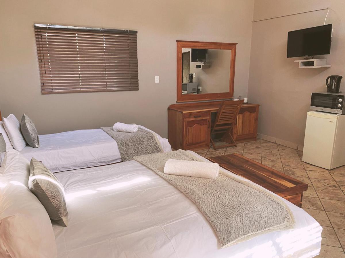 The Wilds Lodge Kuruman Buitenkant foto